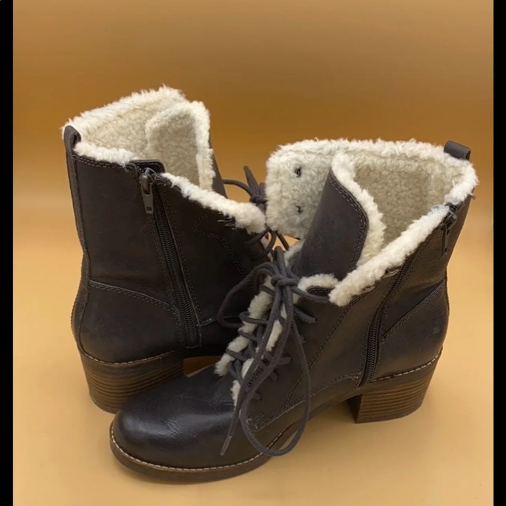 Lucky Brand  Fur Trim Brown Combat Boots 8.5 - Picture 3 of 6